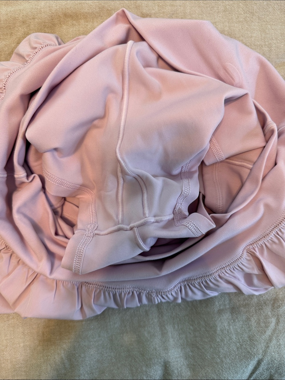 Aerie flirty tiered shorts - Picture 4 of 4
